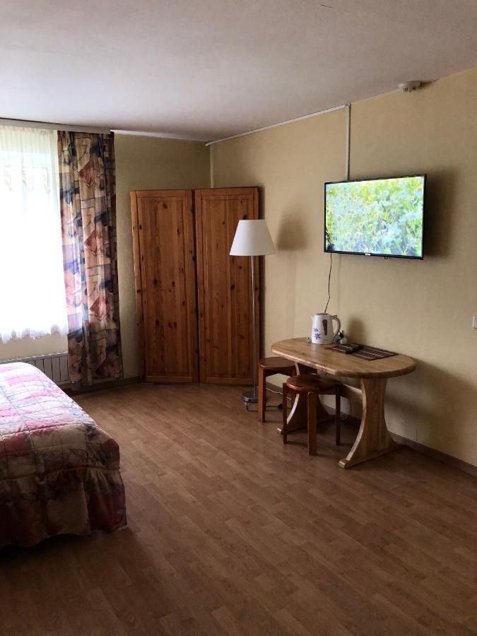 Priedaine Hotel Kraslava Bagian luar foto