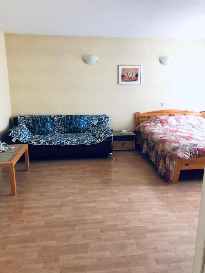 Priedaine Hotel Kraslava Bagian luar foto