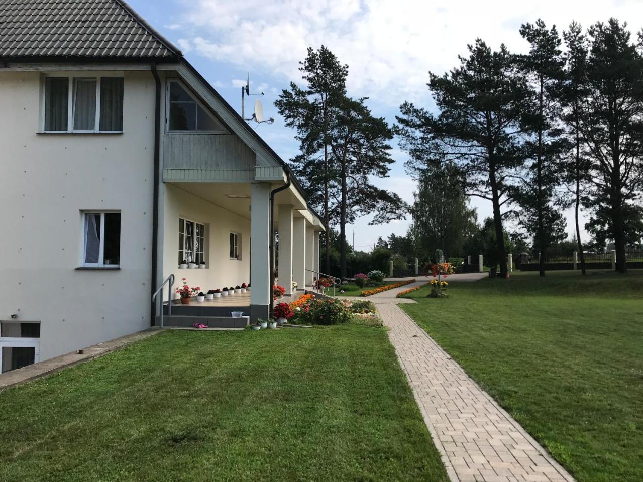 Priedaine Hotel Kraslava Bagian luar foto